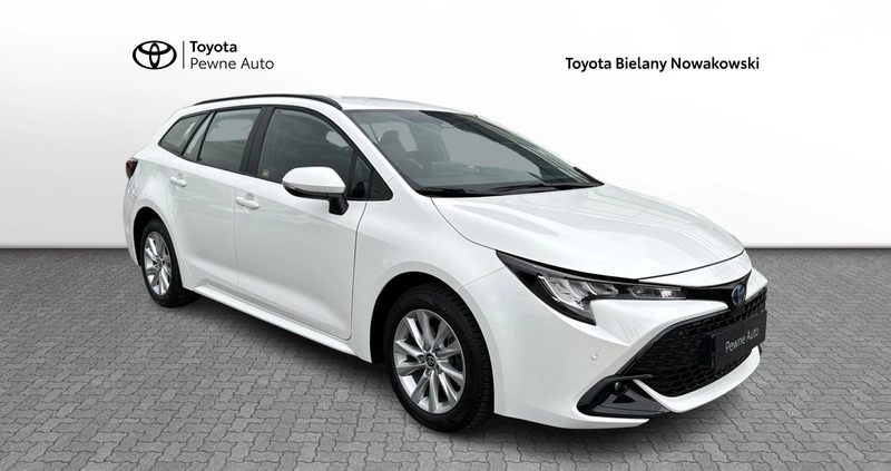 Toyota Corolla cena 117900 przebieg: 11884, rok produkcji 2023 z Puszczykowo małe 191